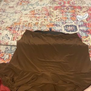 Brown flowey skirt